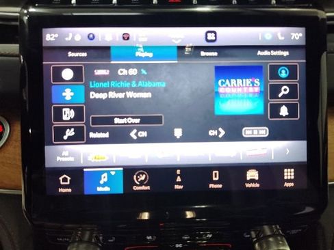 Used 2023 Jeep Grand Cherokee L Summit image 34