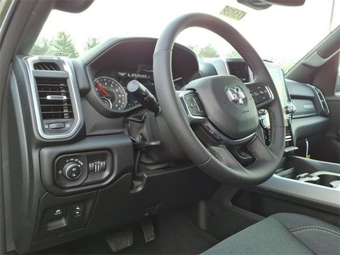 New 2026 RAM 1500 4x4 Crew Cab image 14