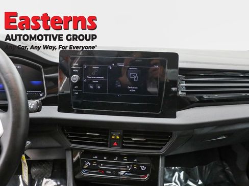 Used 2025 Volkswagen Jetta S image 12