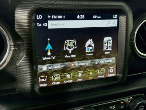 Used 2021 Jeep Wrangler Unlimited Sahara w/ Cold Weather Group AWD/4WD image 13