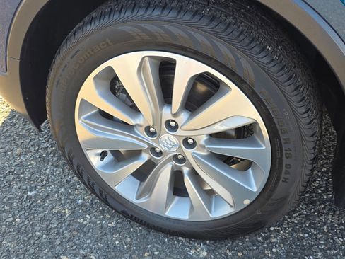 Certified 2019 Buick Encore Preferred w/ Safety Package image 32