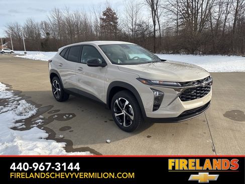 New 2026 Chevrolet Trax RS w/ Driver Confidence Package image 11