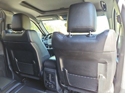 Used 2024 Dodge Durango GT image 18