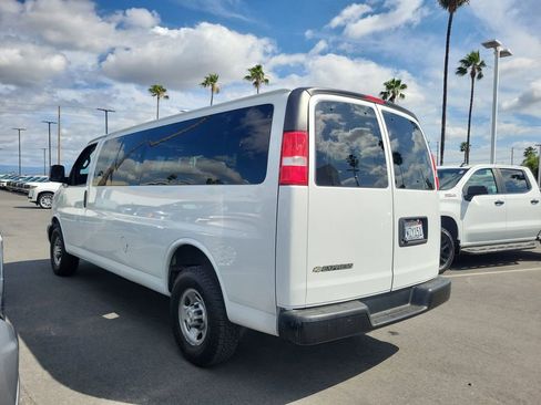 Used 2020 Chevrolet Express 3500 LS image 4