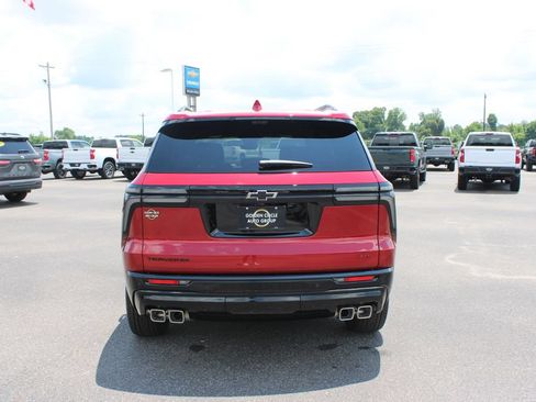 New 2026 Chevrolet Traverse RS FWD image 8
