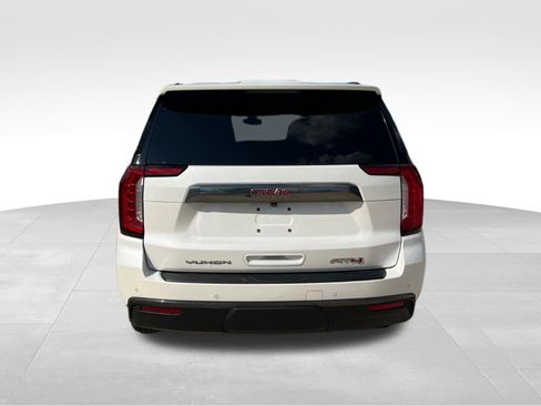 Used 2021 GMC Yukon AT4 w/ AT4 Premium Plus Package image 6