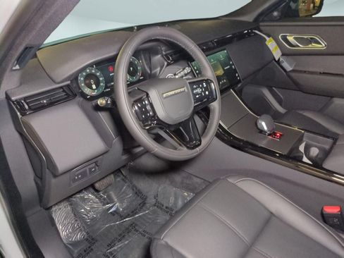 New 2026 Land Rover Range Rover Velar S AWD/4WD image 16