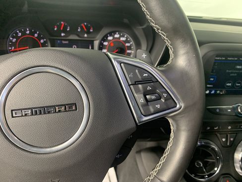 Used 2019 Chevrolet Camaro LT RWD image 21
