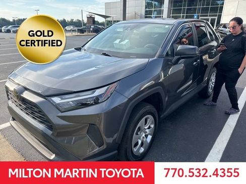 Used 2023 Toyota RAV4 LE FWD image 2