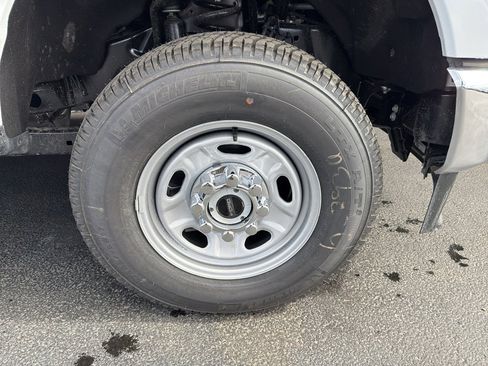 New 2026 Ford F250 XL w/ XL Driver Assist Package image 9