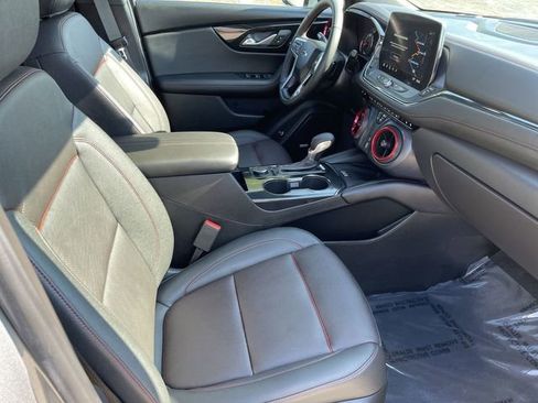 Used 2024 Chevrolet Blazer RS w/ Enhanced Convenience Package AWD/4WD image 17