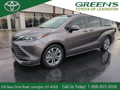 Certified 2022 Toyota Sienna Platinum