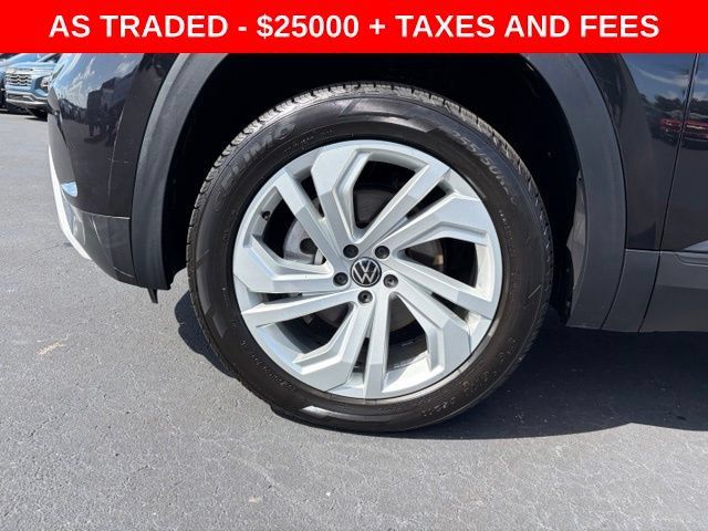 Used 2023 Volkswagen Atlas SE AWD/4WD image 9
