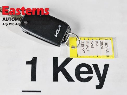 Used 2024 Kia Soul LX w/ Option Group 015 image 25