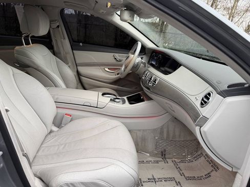 Used 2015 Mercedes-Benz S 550 Sedan image 14