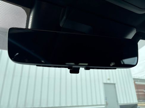 Used 2023 Toyota Sequoia Platinum image 32