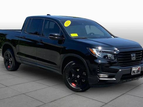 Used 2023 Honda Ridgeline Black Edition image 3