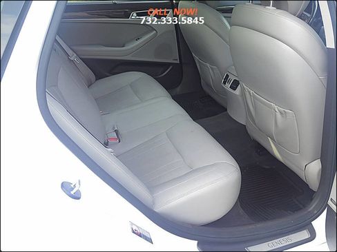 Used 2015 Hyundai Genesis 3.8 w/ Option Group 02 image 40