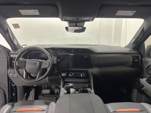 Used 2026 GMC Sierra 1500 AT4 w/ Technology Package AWD/4WD image 2