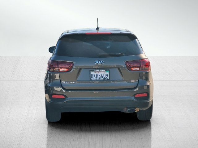 Used 2019 Kia Sorento FWD image 5
