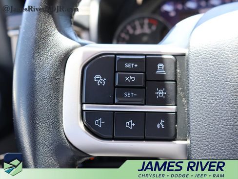 Used 2024 Ford Expedition Limited AWD/4WD image 28