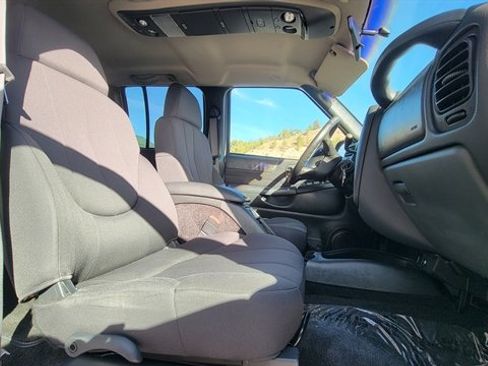 Used 2003 Chevrolet S10 Pickup LS image 29