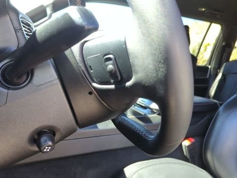 Certified 2023 Jeep Wagoneer L Series II image 15