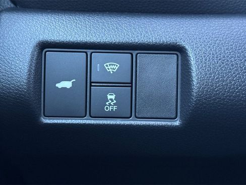 Used 2025 Honda Pilot TrailSport image 32