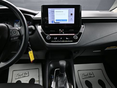 Used 2025 Toyota Corolla LE FWD image 16