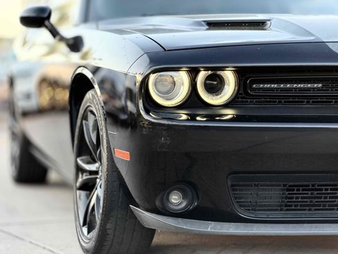Used 2017 Dodge Challenger SXT w/ Blacktop Package RWD image 6