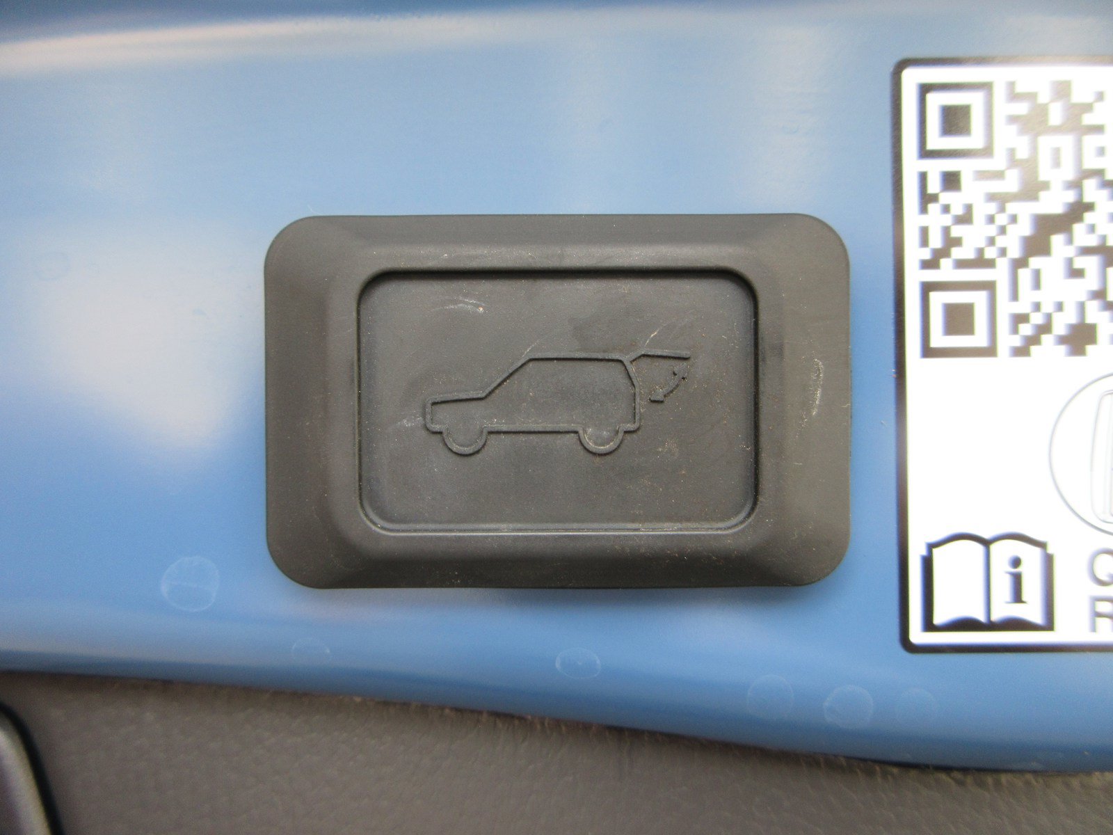 Used 2024 Toyota RAV4 XSE w/ Advanced Technology Package AWD/4WD image 54