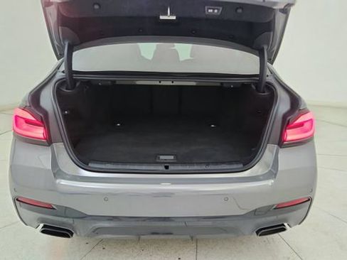 Used 2022 BMW 530e xDrive w/ Executive Package image 14