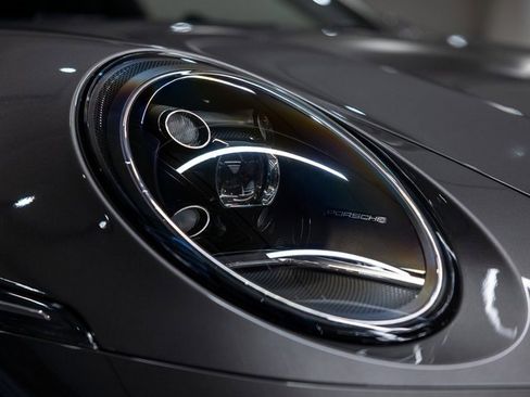 Used 2024 Porsche 911 Carrera S w/ Sport Package image 15