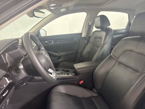 Used 2022 Honda Civic Touring image 8