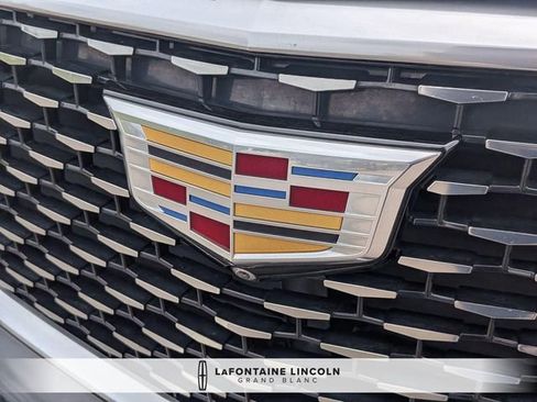 Used 2020 Cadillac XT6 Premium Luxury AWD/4WD image 9
