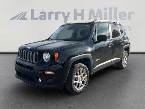 Used 2022 Jeep Renegade Latitude w/ Convenience Group image 1