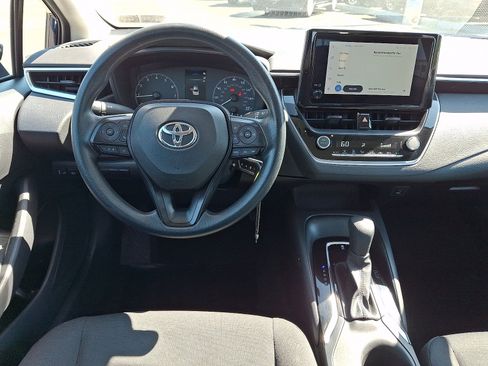 Used 2023 Toyota Corolla LE FWD image 11