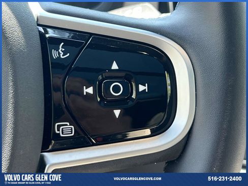 Used 2026 Volvo XC90 B6 Plus w/ Protection Package Premier AWD/4WD image 23