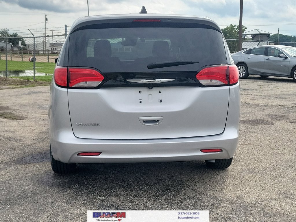 Used 2023 Chrysler Voyager LX FWD image 26