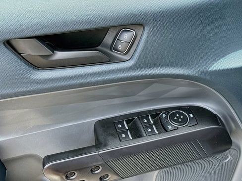 Certified 2023 Ford Maverick XL FWD image 17