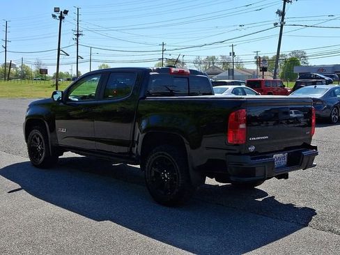 Used 2021 Chevrolet Colorado Z71 w/ Z71 Midnight Edition AWD/4WD image 4