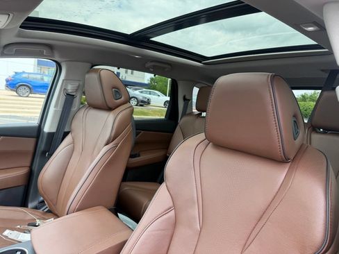 Certified 2024 Acura MDX SH-AWD w/ Advance Package image 10