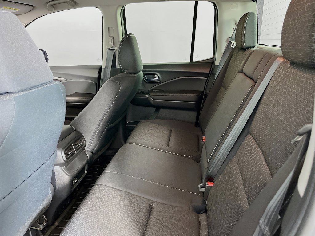 Used 2024 Honda Ridgeline Sport image 29