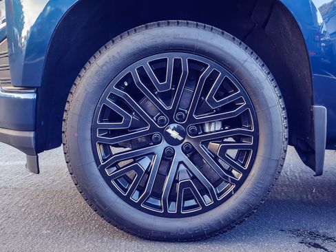 Used 2022 Chevrolet Silverado 1500 RST w/ Convenience Package II image 17