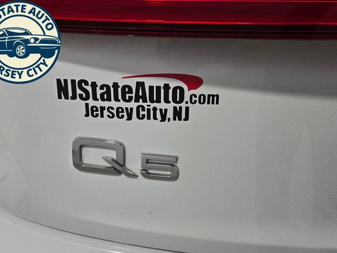 Used 2020 Audi Q5 2.0T Premium Plus AWD/4WD image 33