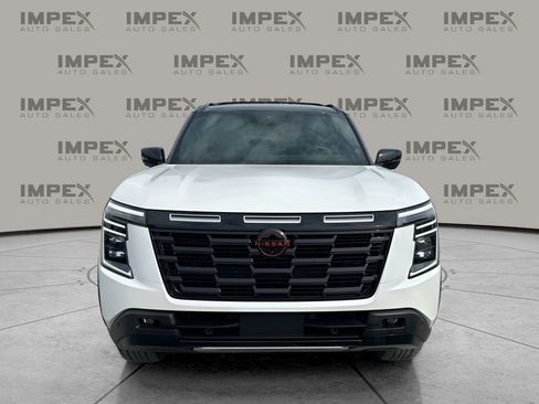 Used 2025 Nissan Armada PRO-4X image 9