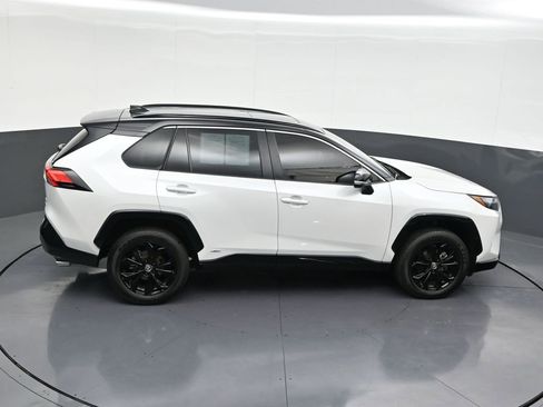 Used 2025 Toyota RAV4 XSE image 19