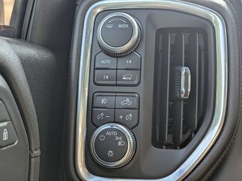 Used 2020 GMC Sierra 1500 Elevation w/ Elevation Value Package AWD/4WD image 26