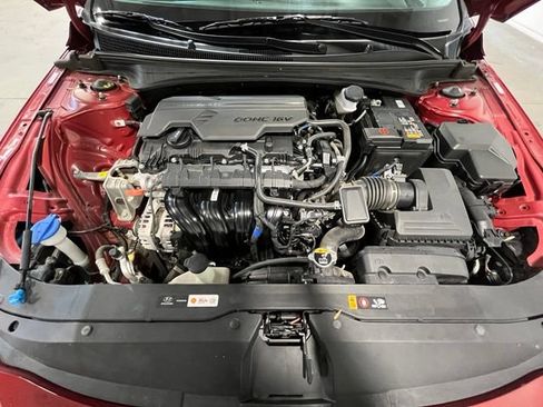 Used 2024 Hyundai Elantra Limited FWD image 27