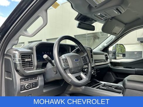 Used 2024 Ford F250 Lariat w/ Chrome Package AWD/4WD image 10